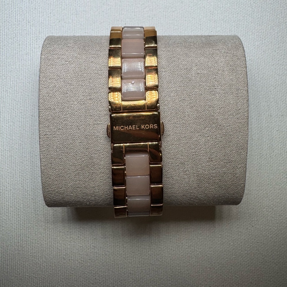 Michael Kors Pink and Gold Women's Watch - Picture 3 of 9